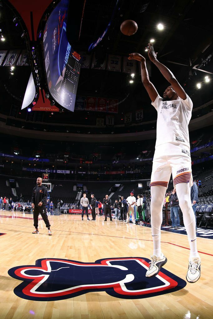 Kevin Durant France tweet media
