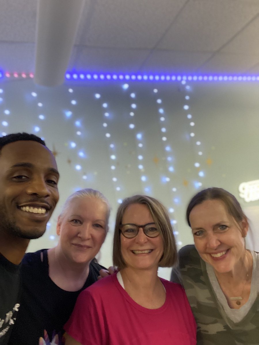 Leslie Byars tweet media