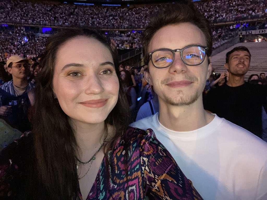 velivym's tweet image. Officiellement une sixième année passée ensemble, le début de (très) nombreuses autres 🫶