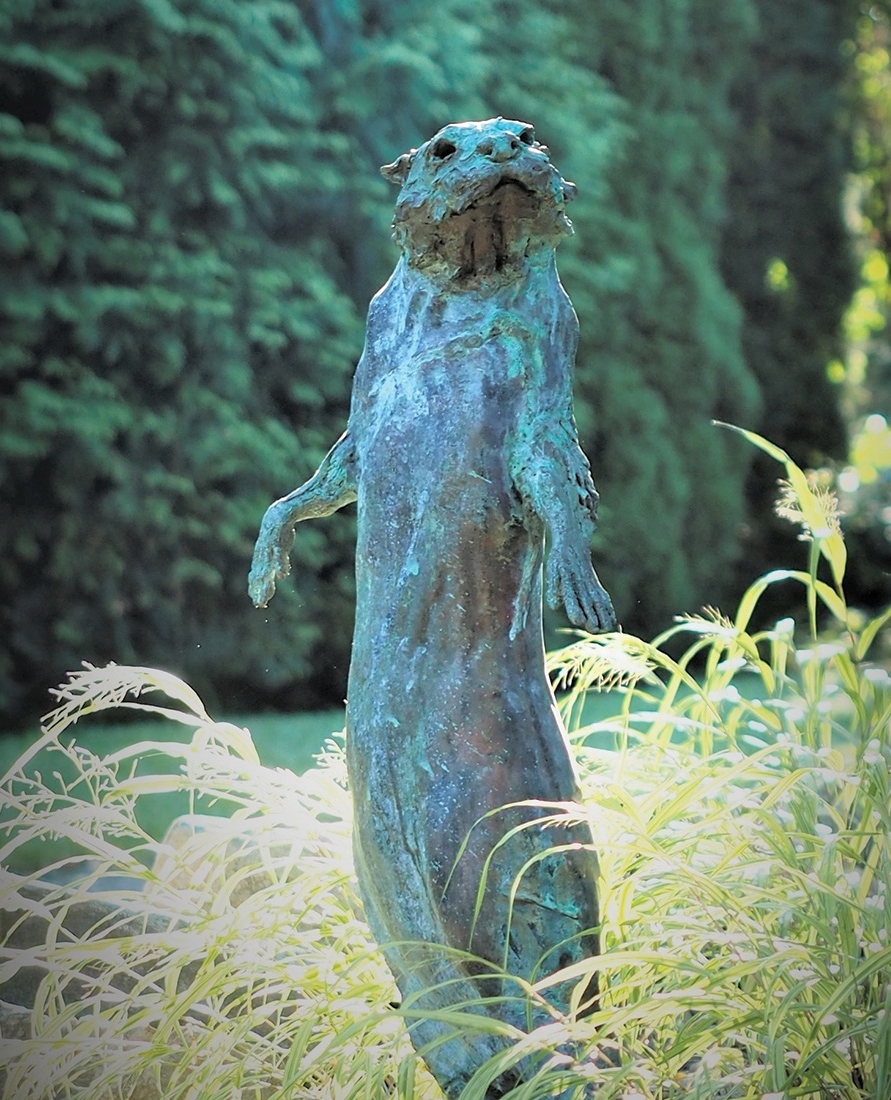 finegardening's tweet photo. Ready to upgrade your garden design?β These handmade sculptures and birdbaths are beautiful accent pieces for gardens of any size or shape.β
β Learn more and purchase now: https://t.co/MiaukjI5dk
#FGHolidayGiftGuide #DiTarando #sponsored https://t.co/Nb8wmyknf0