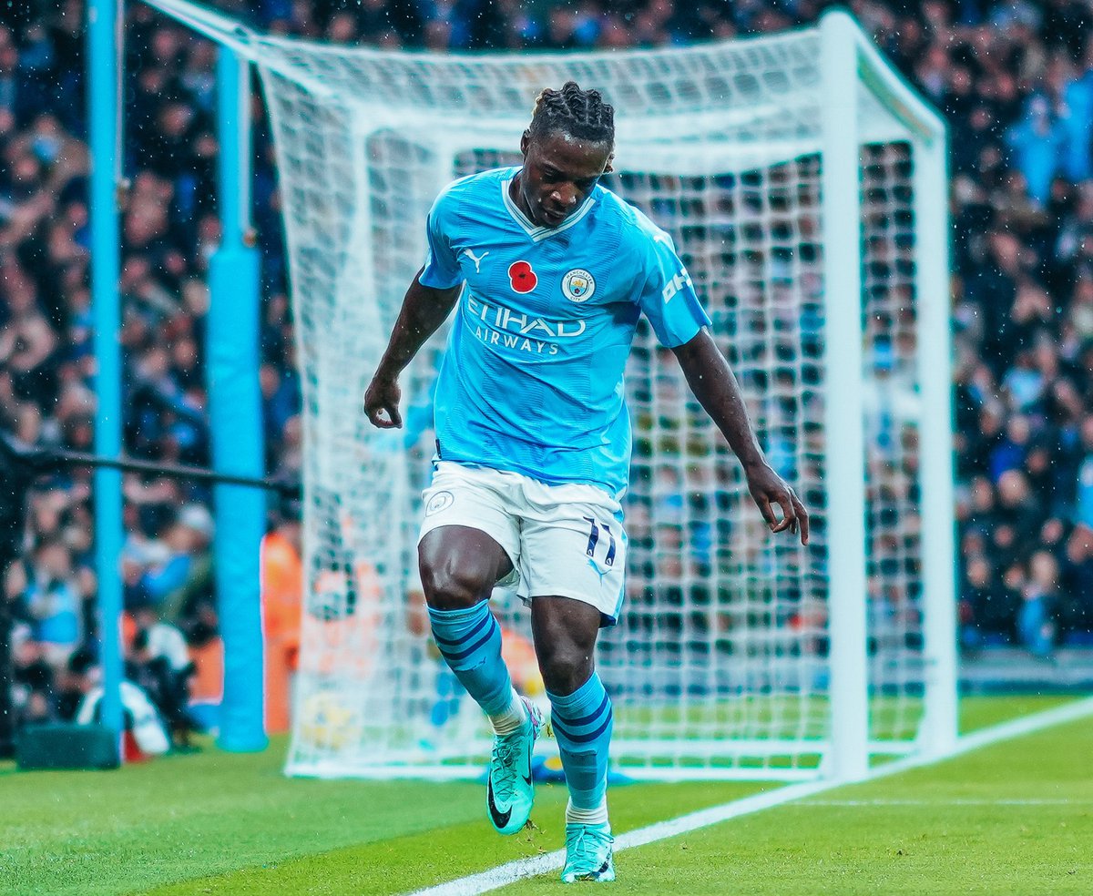 Footy_Disciples's tweet photo. #EPL Round-Up FT. ⚽️

Manchester City 6-1 Bournemouth 
Crystal Palace 2-0 Burnley 
Sheffield United 2-1 Wolves
Brentford 3-2 West Ham
Everton 1-1 Brighton

#PremierLeague #ManCity #CrystalPalace #Brentford https://t.co/xXSW839PZu