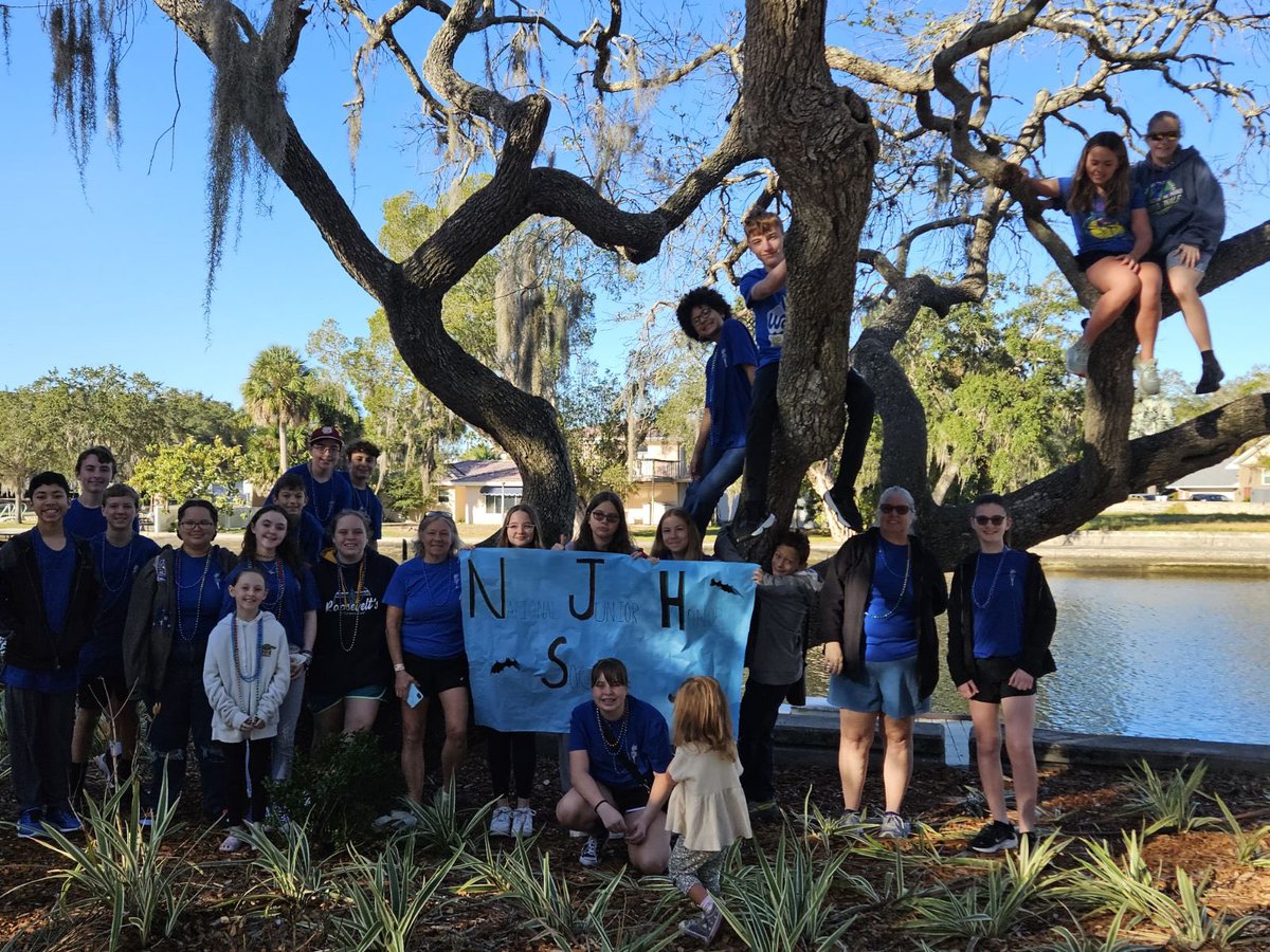 Members of the RRMS NJHS participated in the Out of the Darkness walk this morning. The group raised $190 for the cause. #royalinvolvement