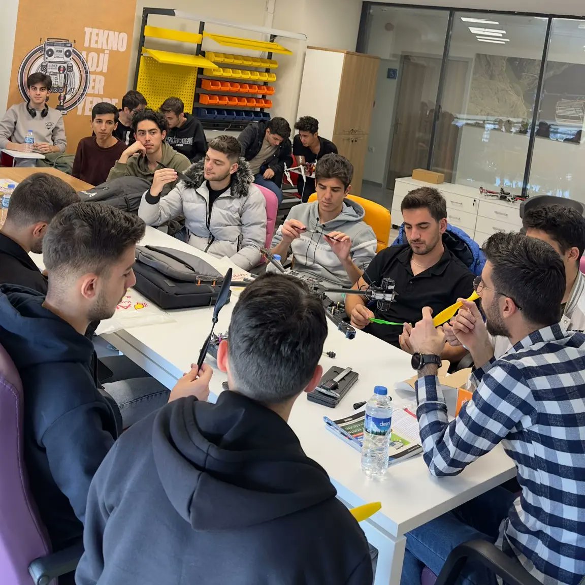 Erzincan On Üç Şubat Gençlik Merkezi tweet media