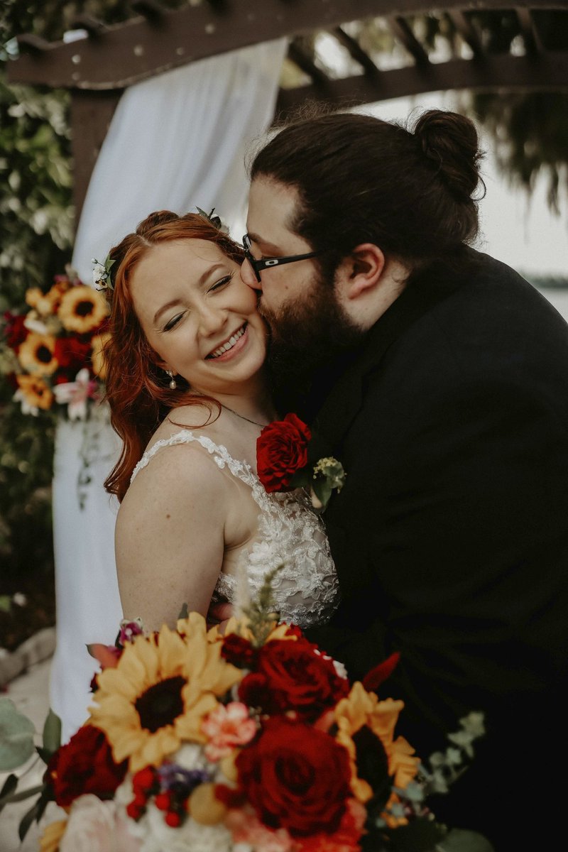 princessrowana's tweet photo. Introducing Mr &amp; Mrs Tanski 🤍 https://t.co/co8oCkjWtI