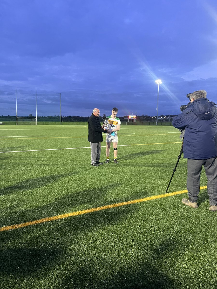 Clonmel Commercials tweet media