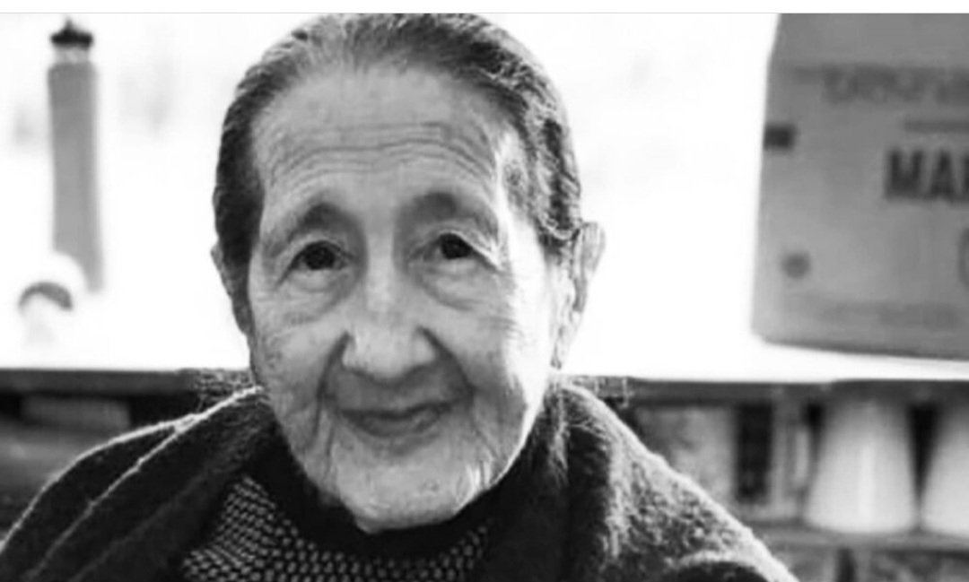 Profundo pesar por el fallecimiento de una referente social que siempre luchó incansablemente por ayudar y enseñar solidaridad.  Vuela alto Nela Agesta querida. QEPD