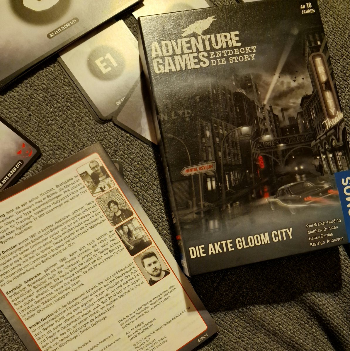 Dieser Moment wenn deine Freundin ein Spiel rausholt wo einfach mal <a href="/DerHauge/">Hauke</a> mitgeschrieben hat und du dich voll freust deswegen 🤣🤣  Wusste ich nicht mal :o 
Ist aber sehr gut geworden 🥰