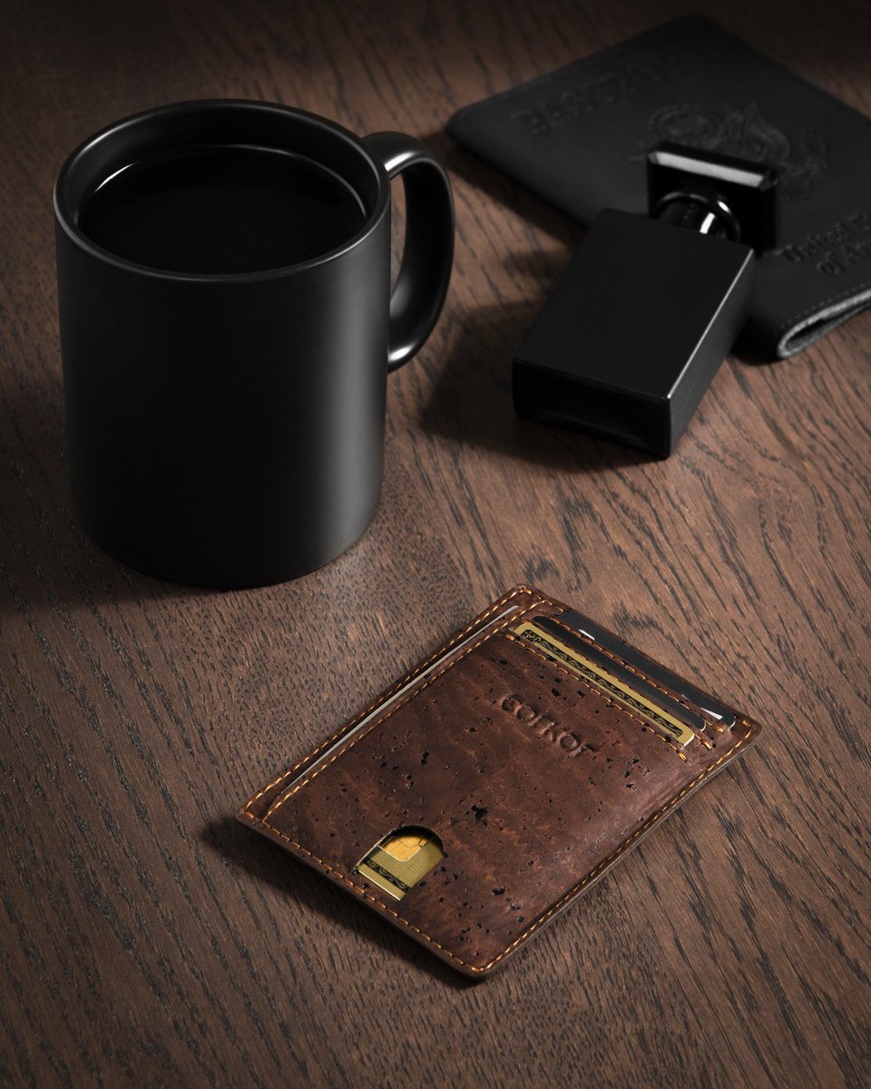 Corkor's tweet photo. Elevate your wallet game with our sophisticated slim cork wallet. It's sleek, eco-friendly, and oh-so stylish. Make a statement, the sustainable way! 💼🌿 #CorkWallet #veganwallet #vegangift #SustainableStyle #CORKORFashion https://t.co/FgGtRcL8f0