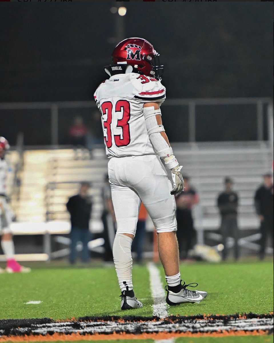 Thankful for this wonderful football season. Hate that it had to end so early for me! Now it’s time to get this AC Joint all figured out so I can get ready for baseball season. 

-Time to go cheer our guys on from the sideline in the playoffs. 

#classof2025 #33 out.