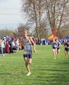 CrossFreeport's tweet photo. Congratulations to Michael Braun, who finished 9th in the PIAA! We are so proud of you! #FreeportProud 💙💛 https://t.co/WnCvcBP9mx