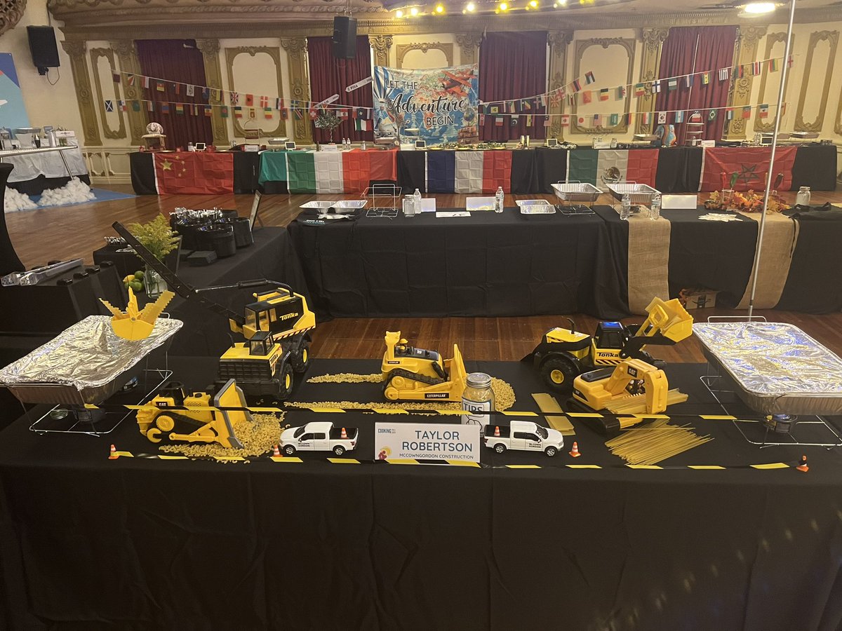 TaylorWooMGC's tweet image. We are ready to get started at the @PandoInitiative #CookingForACause #ProudBuilder #McCownGordon