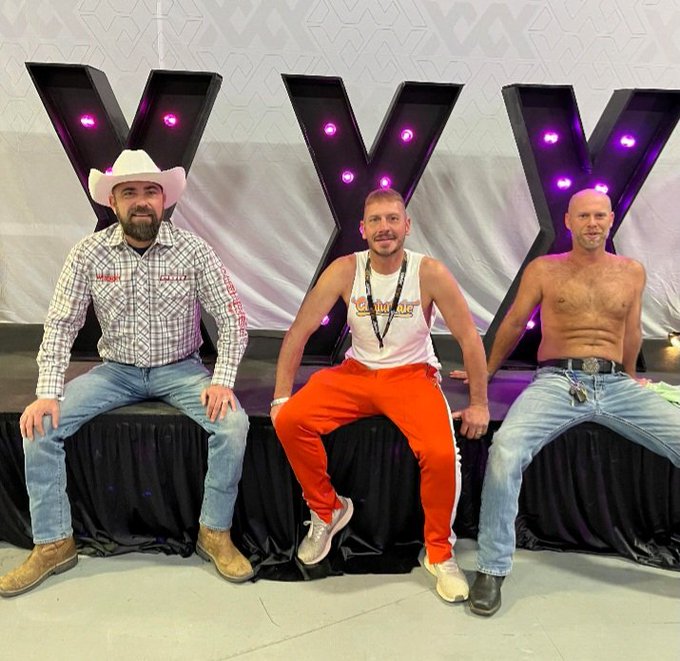 Such a great time at @EXXXOTICA with @chaturbate https://t.co/Vpt3aXzx7Y<a class="tags" target="_blank" title="On Twitter" href="/?out=eyJ0eXAiOiJKV1QiLCJhbGciOiJIUzUxMiJ9.eyJpYXQiOjE3MjE1MjcwMjcsImlzcyI6InR3cG9ybnN0YXJzLmNvbSIsIm5iZiI6MTcyMTUyNzAyNywiZXhwIjoxNzUzMDYzMDI3LCJyZWRpcmVjdF91cmwiOiJodHRwczovL3R3aXR0ZXIuY29tL0VYWFhPVElDQSJ9.P5tqQtxFChTq0Yk8t7JLuSaeM0lnM882yjYT-uxx5bTebhCRxbLFPvbGeMN_07xoPbWa3sApVDCUUMfqeYKiqA">@EXXXOTICA</a><a class="tags" href="/tag/chaturbate">@chaturbate</a>