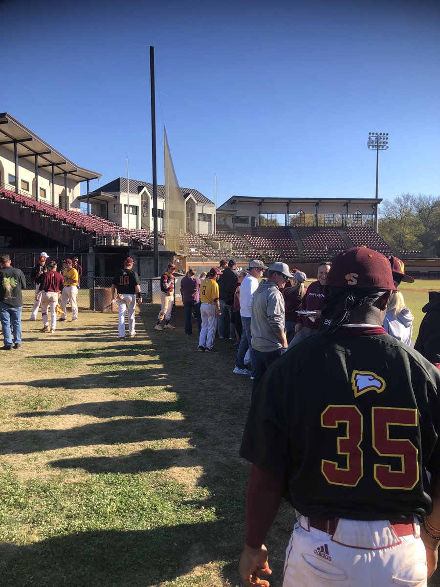 TomRiginos's tweet image. Great way to end the fall with a great Eagle WS game and  a family cookout. Thanks to all the parents for helping out . #TEAM44