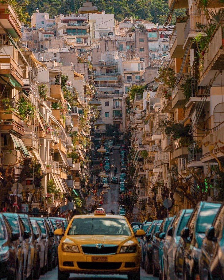 InformaCosmos's tweet photo. ¿De qué ciudad crees que se trata? https://t.co/VsNT3aN4fO