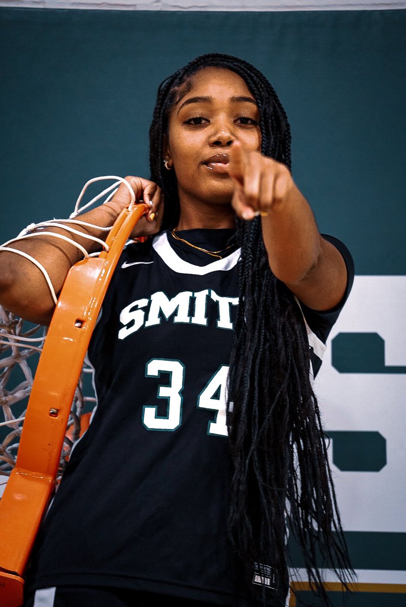 LadyEaglesHoopz's tweet photo. We’re backkkk 🦅🦅🦅🦅

And reloaded‼️ https://t.co/ws7D2gFTYq