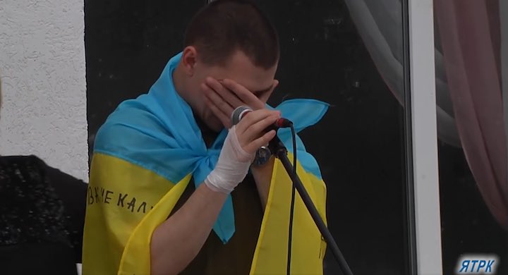 Ukrainian medic Yuriy Armash survived Russian captivity, saving countless lives. His tells a story of a modern time Gulag in Russia where he was kept with Ukrainian soldiers and civilians.

His other part of the story about surviving occupation is here  1/
x.com/mylovanov/stat…