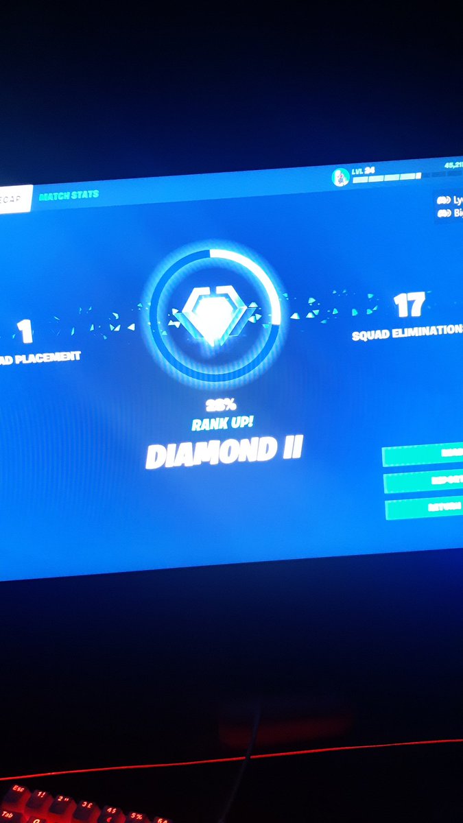 YoItsMatrix's tweet image. Love reaching diamond 2 by screaming &quot;Should I rass off your headtop&quot; all game 🤣🤣