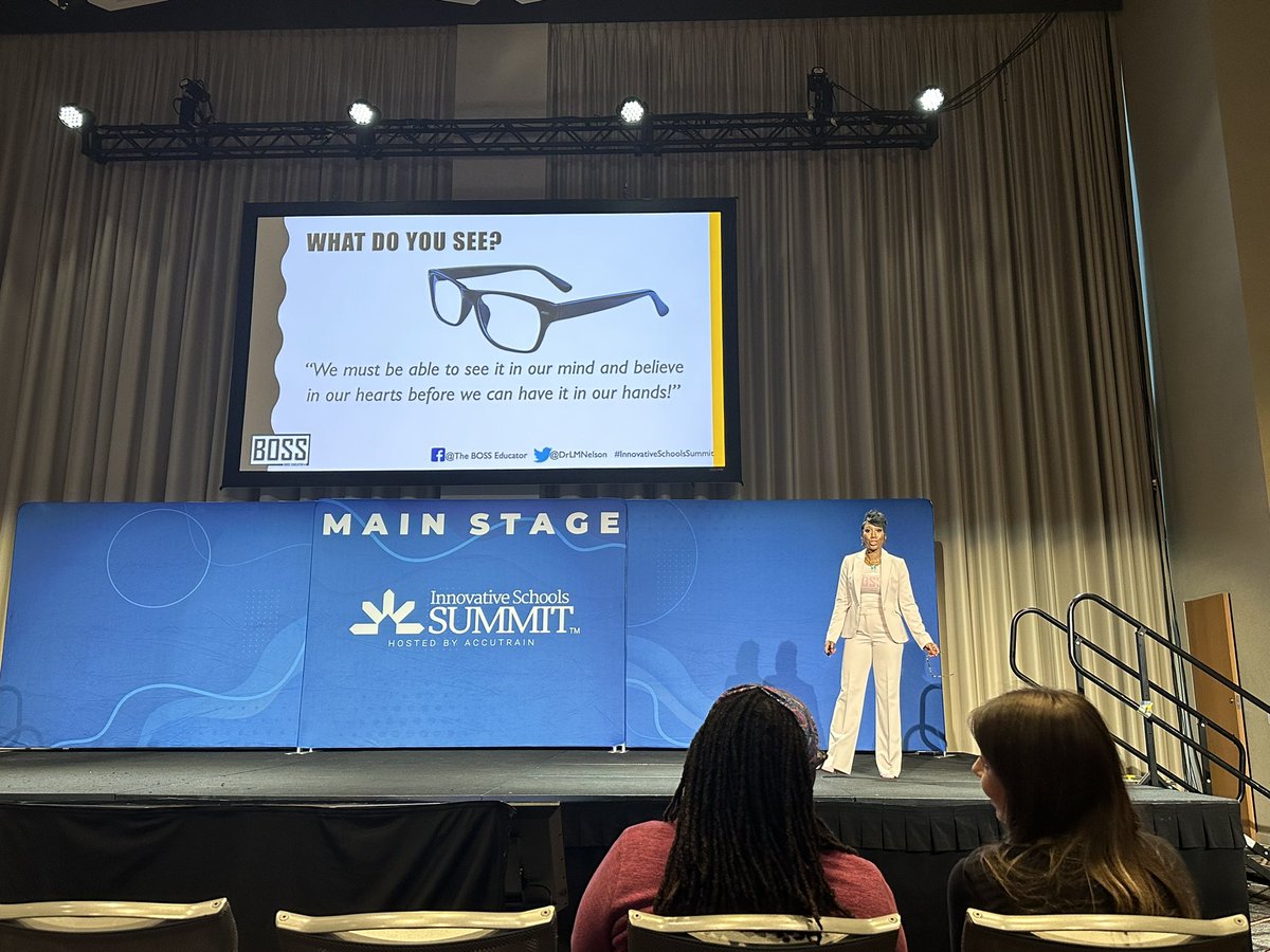 carrymybooks's tweet photo. I had an amazing and inspiring time at the #InnovativeSchoolsSummit in Chicago these last few days. Thankful and grateful to bring back valuable information that will make changes at my school. Also, I got to meet the #BOSSEducator herself @DrLMNelson ! https://t.co/y82W0xixs8