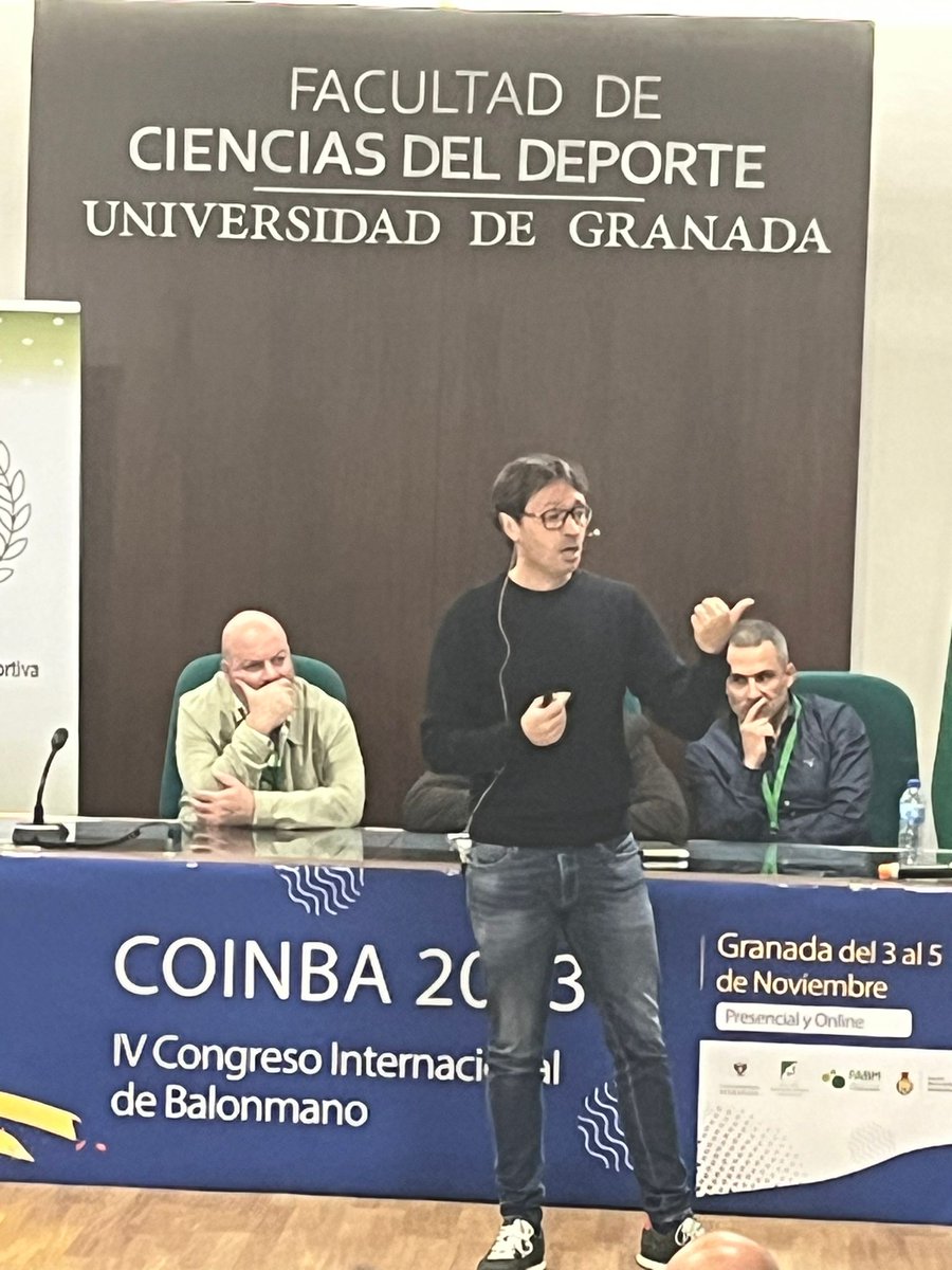 Un lujo y honor poder participar en IV Congreso Internacional de Balonmano en la Universidad Granada <a href="/COINBA2019/">COINBA</a> una de las mejores experiencias en formación y balonmano. Chute de motivación para seguir aprendiendo. Coincidir en la mesa con antiguos rivales de Plata otro regalo.