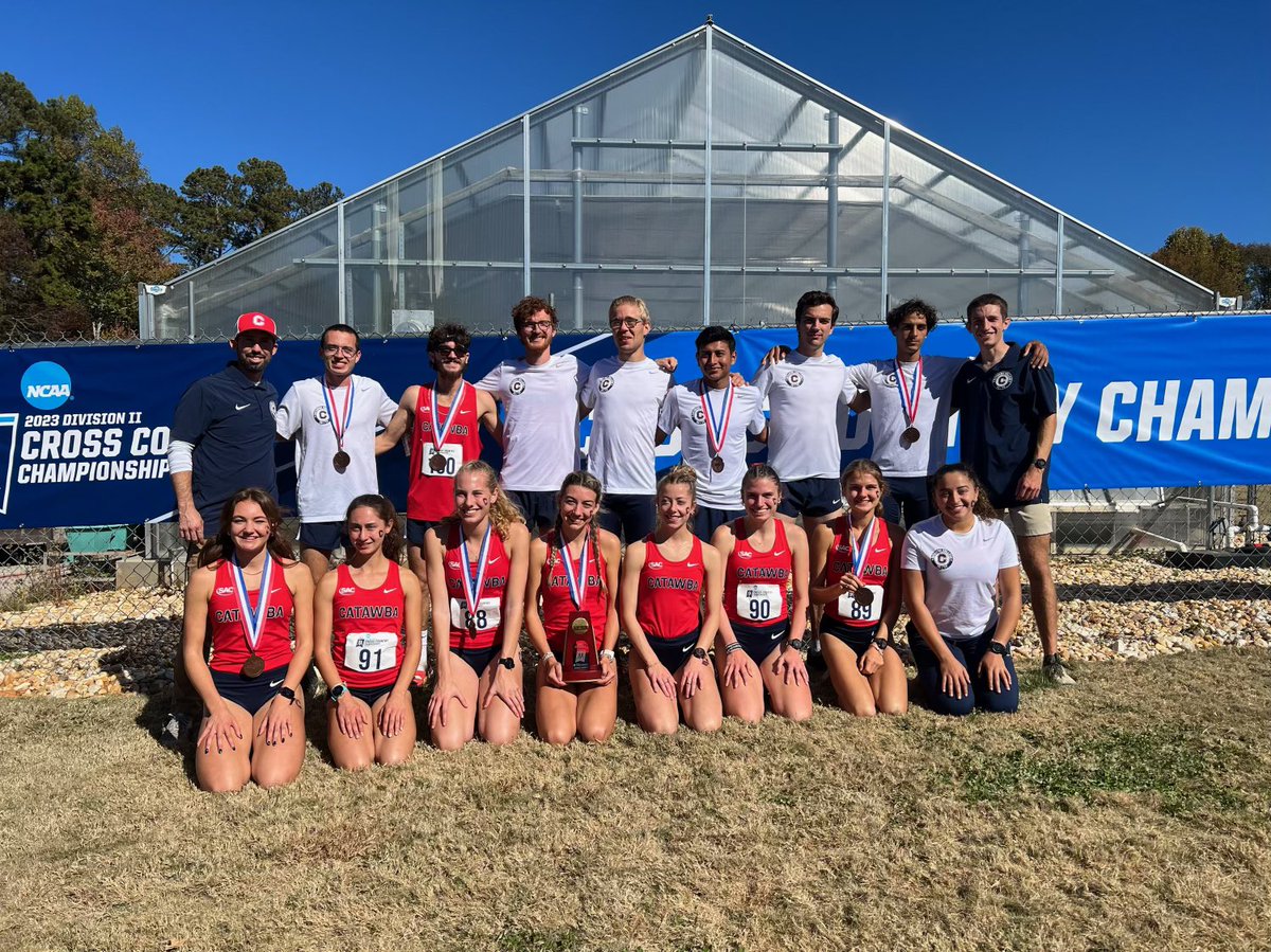 NATIONALS BOUND❗️

Both Cross Country programs punch their tickets to the National Meet!

Mikayla Jones finishes first in the women’s 6K to be crowned the Southeast Regional Champion 🥇

The women place 2nd &amp; the men 3rd to qualify for the NCAA Championship!