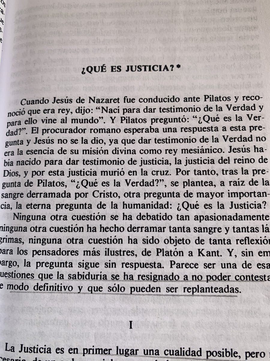 Seminario #KelsenHoy en este enlace pueden oír en inglés la conferencia de despedida que pronunció Hans Kelsen en la Universidad de Berkeley, el 27 de mayo de 1952 titulada: *What is Justice? (¿ Qué es la justicia ?)* youtu.be/akh1Xci1HY0?si…