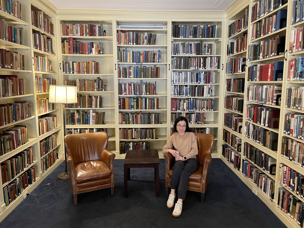 Enjoying great lectures by our own <a href="/yalepathology/">Yale Pathology</a> <a href="/Hui2Pei/">Pei Hui</a> <a href="/nataliabuzamd/">Natalia Buza</a> and exploring the Yale Club!