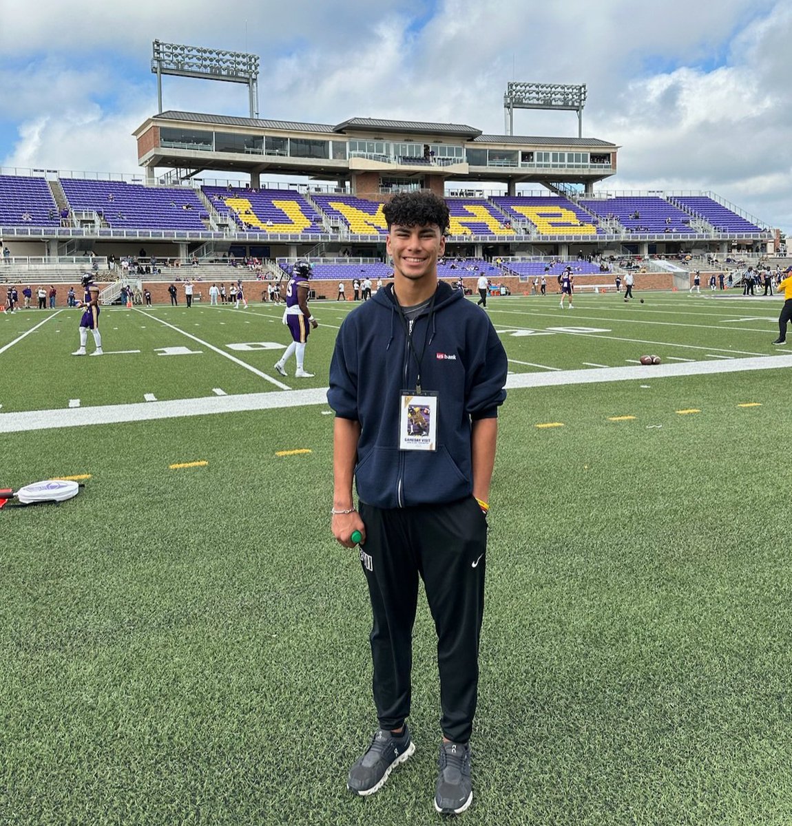 voss_jacob's tweet image. UMHB Today📍🟣🟡   
@CruFootball @coachjohnsonfb @coachjmcdade @coach_jayrob
#RepTheB #CashOut #HardWorkWins