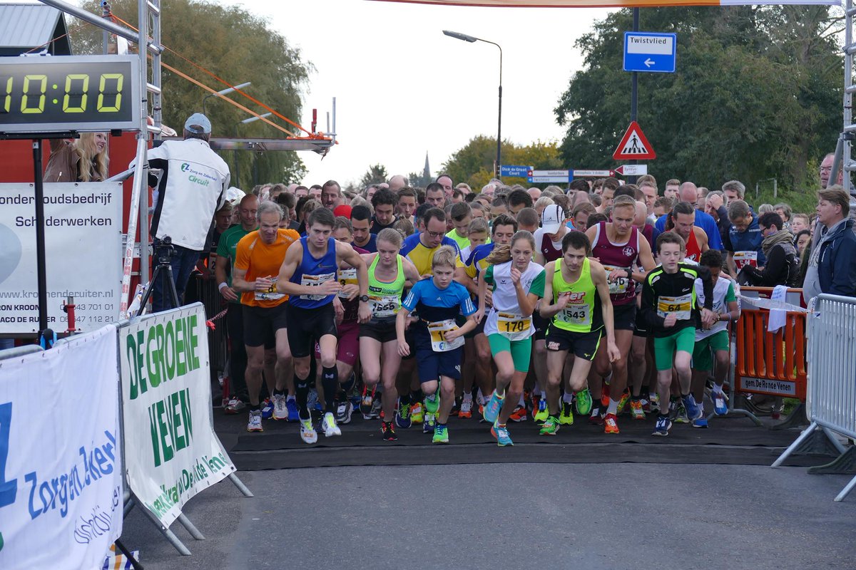 ZTLmijdrecht's tweet photo. Vandaag gaat de 32e Zilveren Turfloop van start! 

Ben je deelnemer? Zorg dan dat je op tijd bent!
Nog niet ingeschreven? Dat kan gelukkig nog ter plekke.

Meer informatie? https://t.co/jsanQOXgDk!

#zilverenturfloop #hardlopen #wandelen #gezzinsloop #grun #5km #10km #10EMV https://t.co/z9URYvxZJw