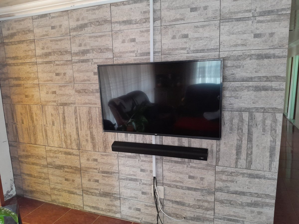 kagoebs's tweet image. Wiring your home, office, building? look no further, we are at your service...wiring shouldn&apos;t be a headache and untidy. Trunking done right.

#trunking, #wiringsolutions