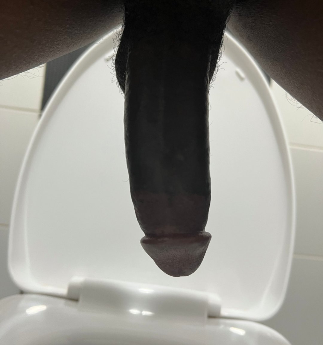 بالحمام   تم  العمليه  بنجاح  ههههه