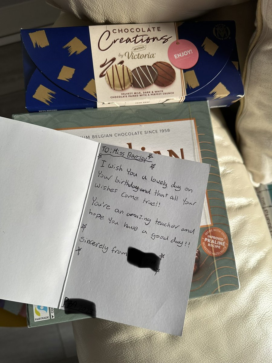 When the kids give you a birthday card and sweets for taking the football on your birthday weekend. Wee legends. They also delivered their first win of the season in an epic 7-6 thriller!!! ⚽️ #goalfest