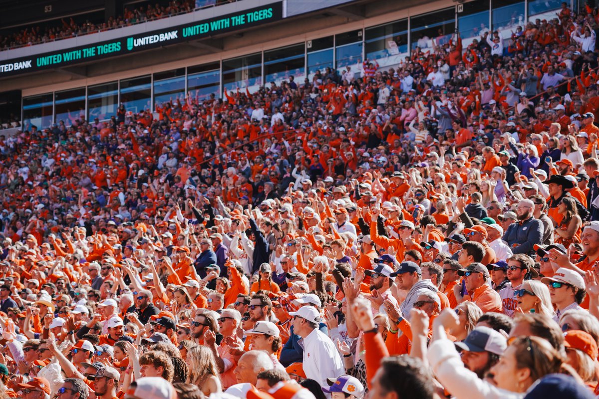 Clemson Athletics tweet media