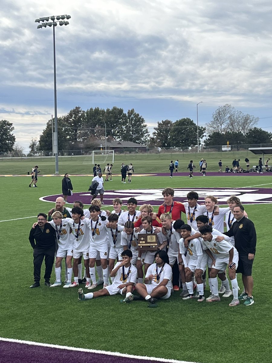 Salina South soccer takes 3rd!  Congrats Cougars. <a href="/USD305/">SalinaPublicSchools</a>