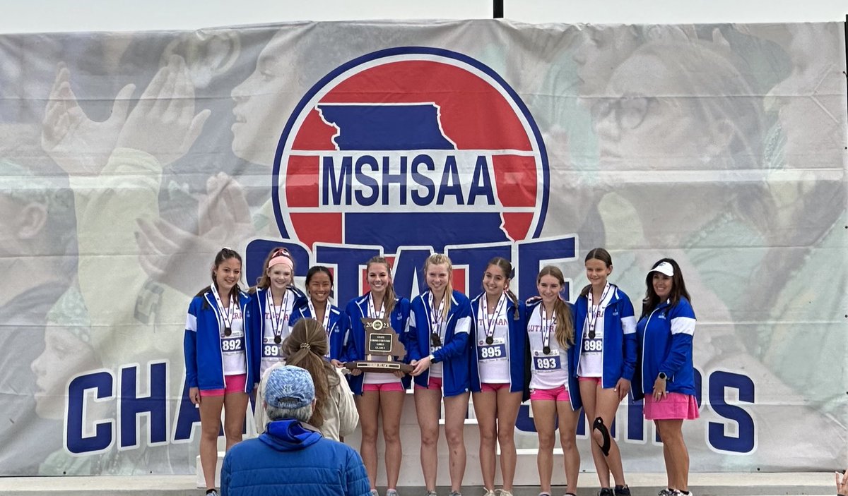 Class 3 3rd place at State! Ladies you rocked it today! We couldn’t be more proud of you!