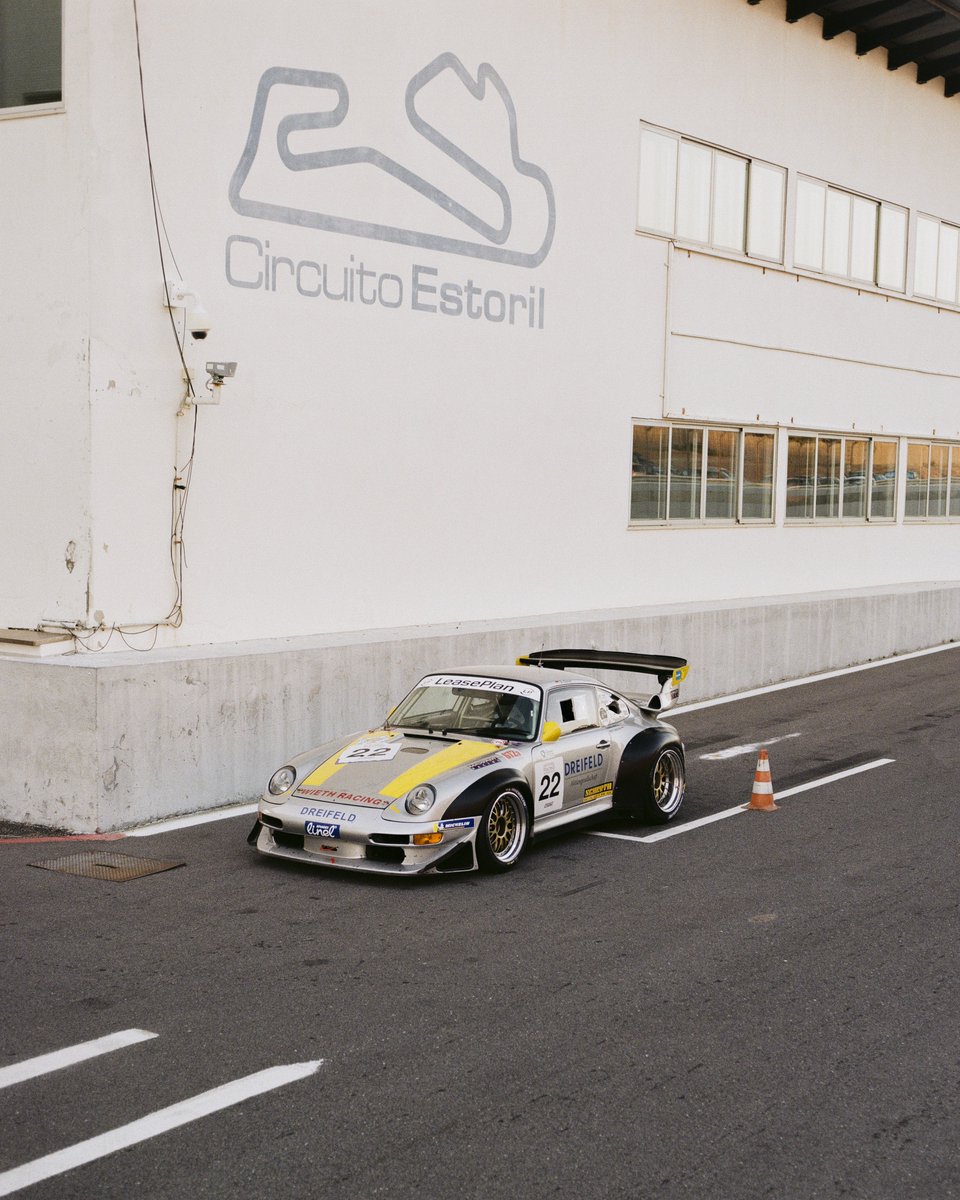 thomasfrancius's tweet photo. Estoril Classics on film for Type 7 ✨🏁 https://t.co/hsx0p2KGUS