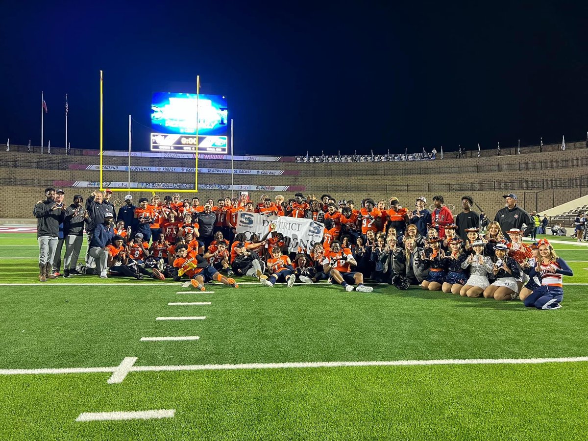 SachseStangs's tweet photo. Proud of our Mustangs! Undefeated DISTRICT CHAMPS! 
#MustangNation
#TNDO
#FAW https://t.co/MB2jrJXV9Q