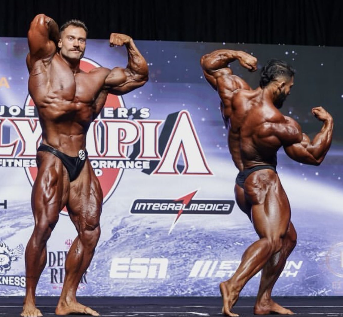 Muscle Phone™ tweet media