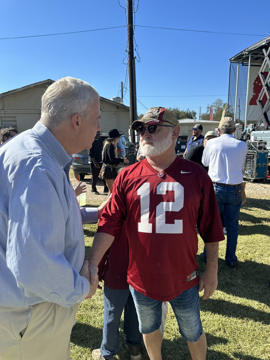 KatharineKurz's tweet image. “I’m proud of the work we did to get internet access to Calhoun County. And today, I’m in Vardaman at the Sweet Potato Festival asking for your vote.” - @BrandonPresley #MSGov