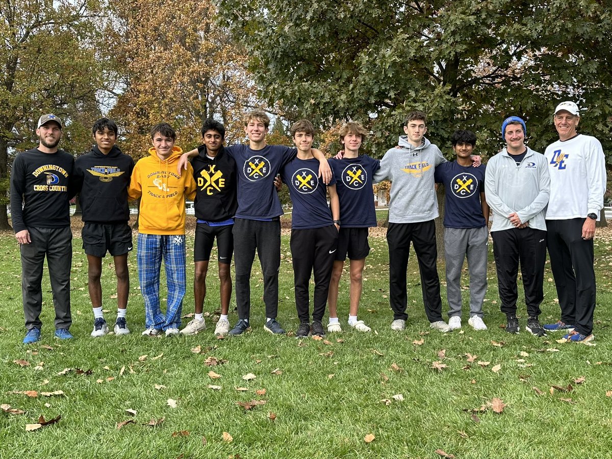 DECougarsXC's tweet photo. They saved their best race for last. These boys finished 8th in the State! Nick Steinfeldt earns an individual medal finishing 17th overall! https://t.co/2DWrqkhHkF