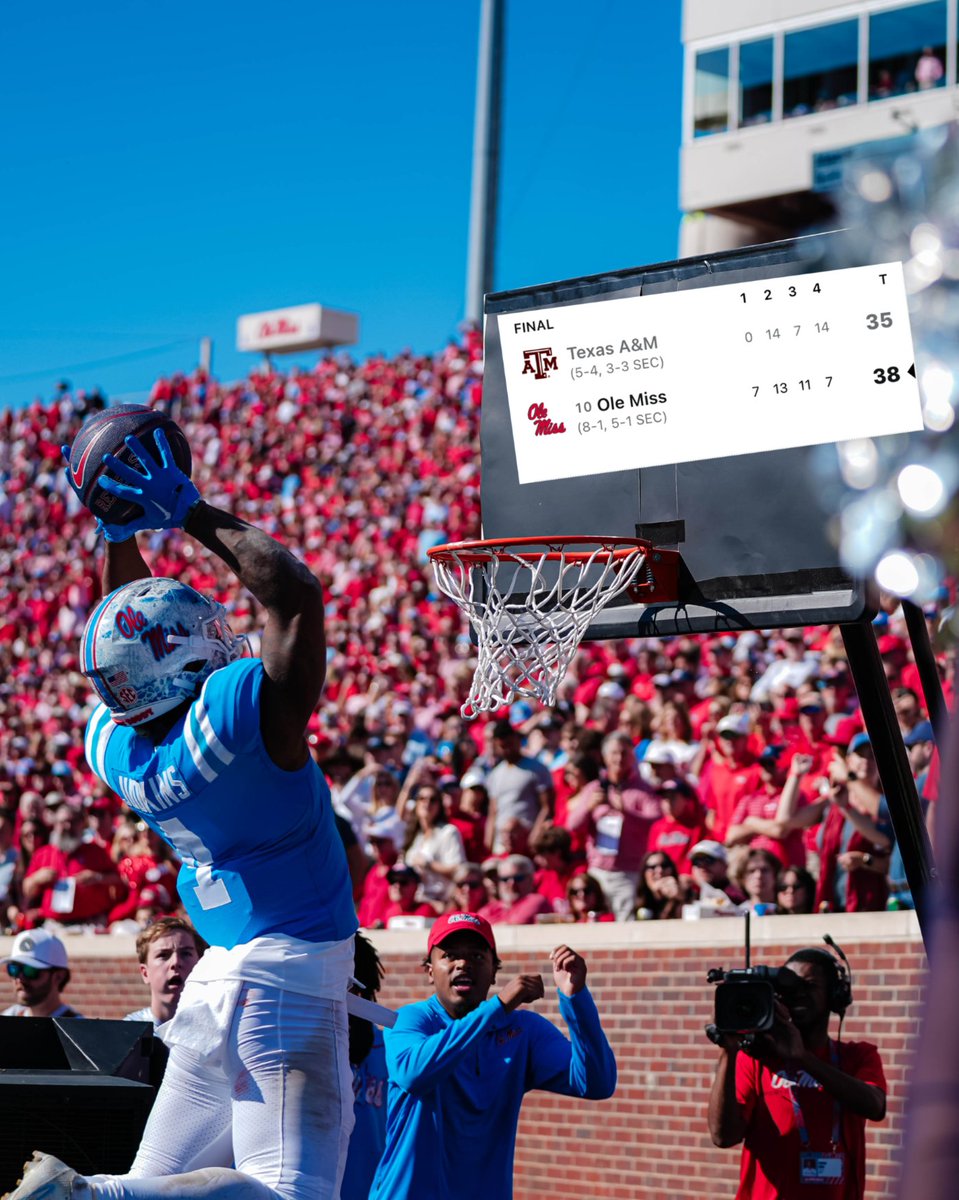 SECNetwork's tweet photo. HOTTY TODDY‼️

@OleMissFB gets the W over Texas A&amp;M 🔴🔵 https://t.co/oHvv6stvcS