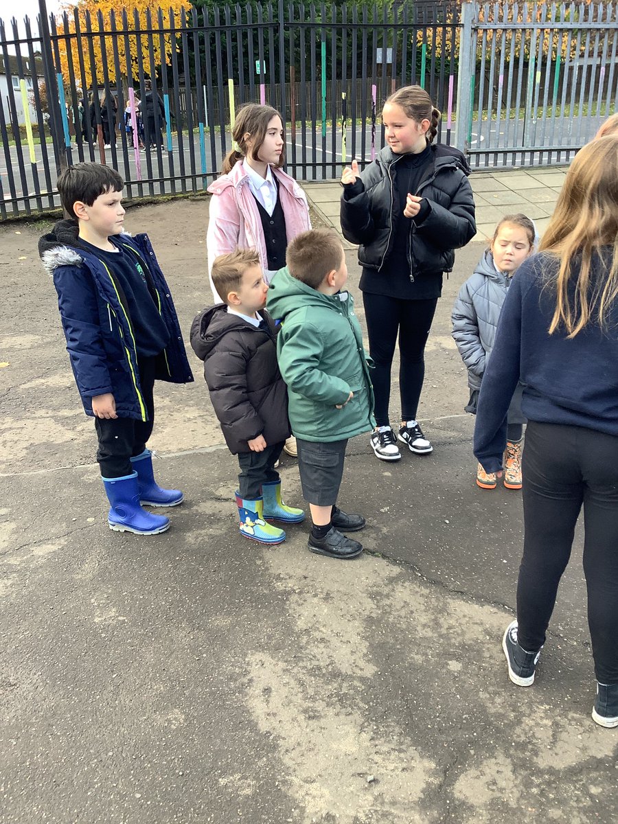 Carmondean PS tweet media
