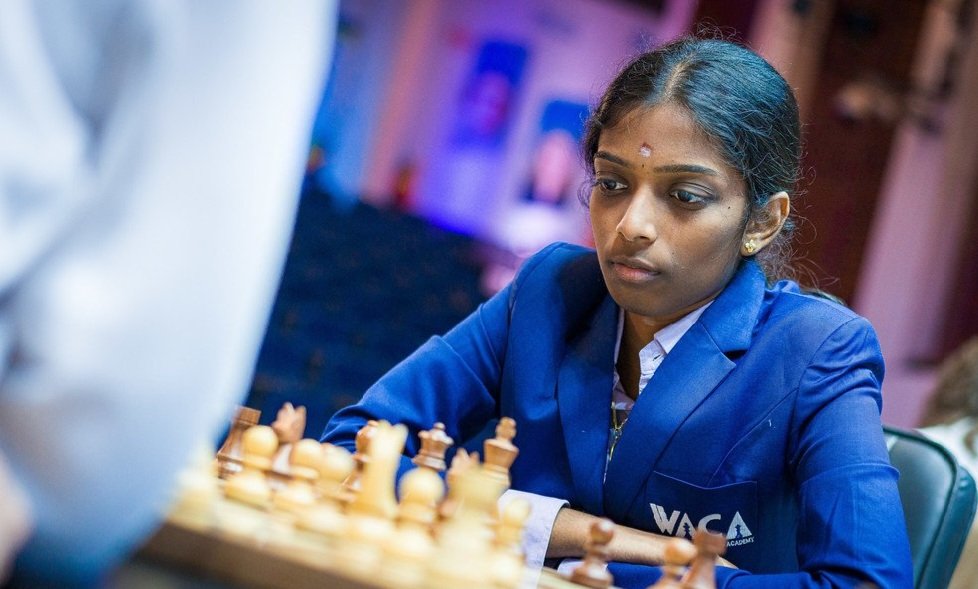 Susan Ninan on X: History! 🇮🇳 Vaishali Rameshbabu qualifies for the  Women's Candidates tournament. Her brother Praggnanandhaa has already  booked his spot in Toronto. Incredible that a brother-sister duo will  feature in