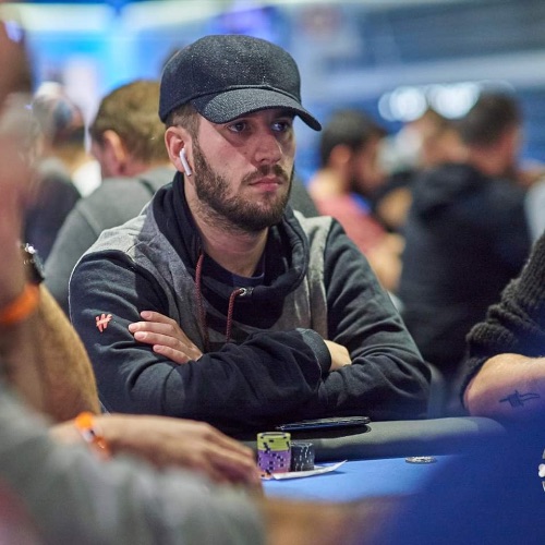 pokerius's tweet photo. 📡#PokeriusLive
@CasinoGVPoker Torneo Especial Otoño - Día Final en @CasinoGranVia

🃏 Seguimiento 4 jugadores 📈AVG 500K

🦍@Borjatm5 1,3M
🦍@Cristofer11 1,1M
🦍@Pukimen 700K
🦍@dmcarmona 250K

Más en https://t.co/6ZDXIpZjei https://t.co/RmTkvCkqPX