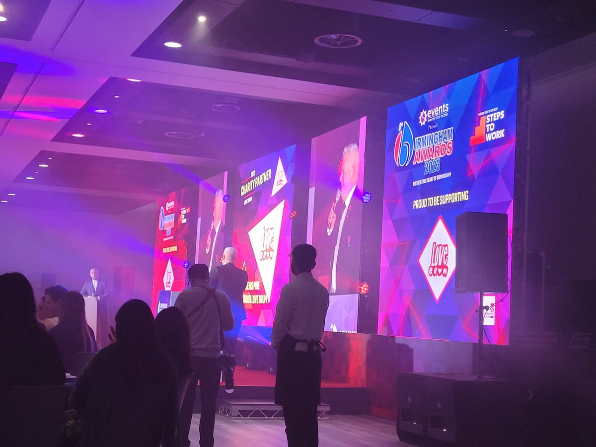 Jenny Powell tweet media