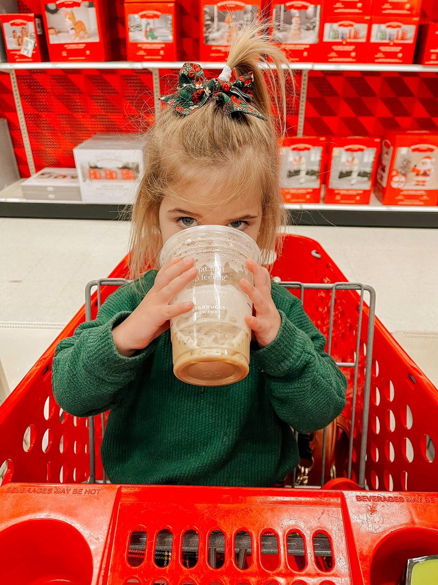 madewmagicus's tweet photo. Saturday mornings mood: 
I’ve been home from vacation for two days and I am struggling 😴 Working on orders and trying to get the house in order so I need all the coffee today. 

Don’t forget to check out the garlands in our VIP group! I will be adding them to the shop on Monday! https://t.co/30Ug880ZAE