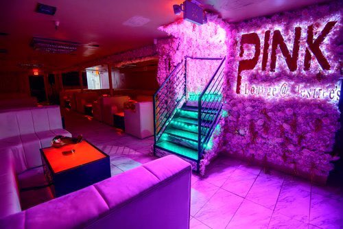 husslequeenE's tweet photo. 2434 18th Street NW 📍
Reserve a table, eat good, drink good & come downstairs for the real party @ #PINKLOUNGE 🍾🌸 https://t.co/O4uYGtiqUm