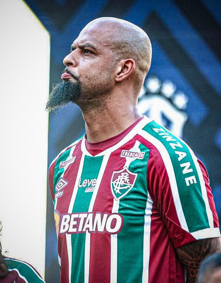 “Ya le habíamos ganado a las gallinas de River, ¿acá puedo decir gallina, no? Yo había dicho que el partido especial era jugar contra Boca”.

Felipe Melo.