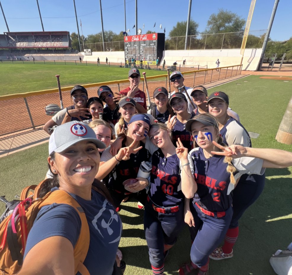 Az Fall Showcase.4-0 in pool play. Looking forward to a good Sunday! <a href="/triplecrownspts/">Triple Crown Sports</a> <a href="/IHartFastpitch/">I❤️Fastpitch</a> <a href="/Softball_Home/">Softball Home🥎</a> <a href="/SoftballRecruit/">Softball Recruit 🥎</a>