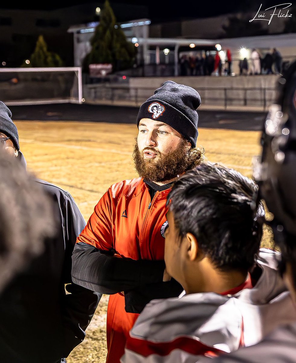 LuiFlickz tweet media