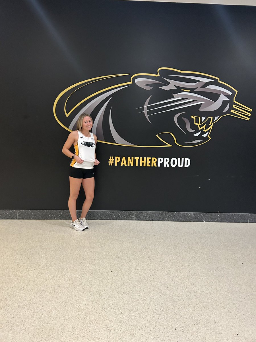 LillyWepking's tweet photo. Had a great visit at UW- Milwaukee yesterday! Thank you @TheISUAndyhatch for showing us around and for the offer!! https://t.co/77haAPUe8A